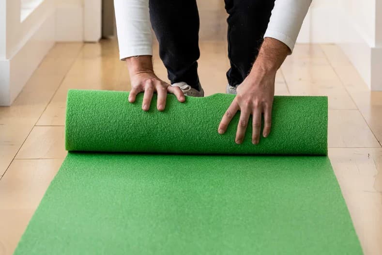 Easy Roll-up Maintains High Quality Foam Surface